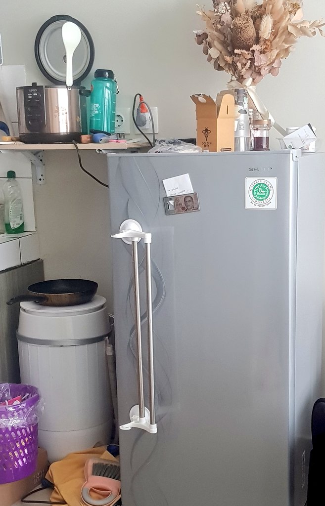 salah pasang peralatan rumah tangga © berbagai sumber salah pasang peralatan rumah tangga © berbagai sumber