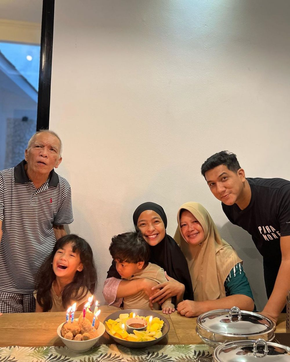 10 Inspirasi camilan manis ala Tantri Kotak, simpel dan lezat