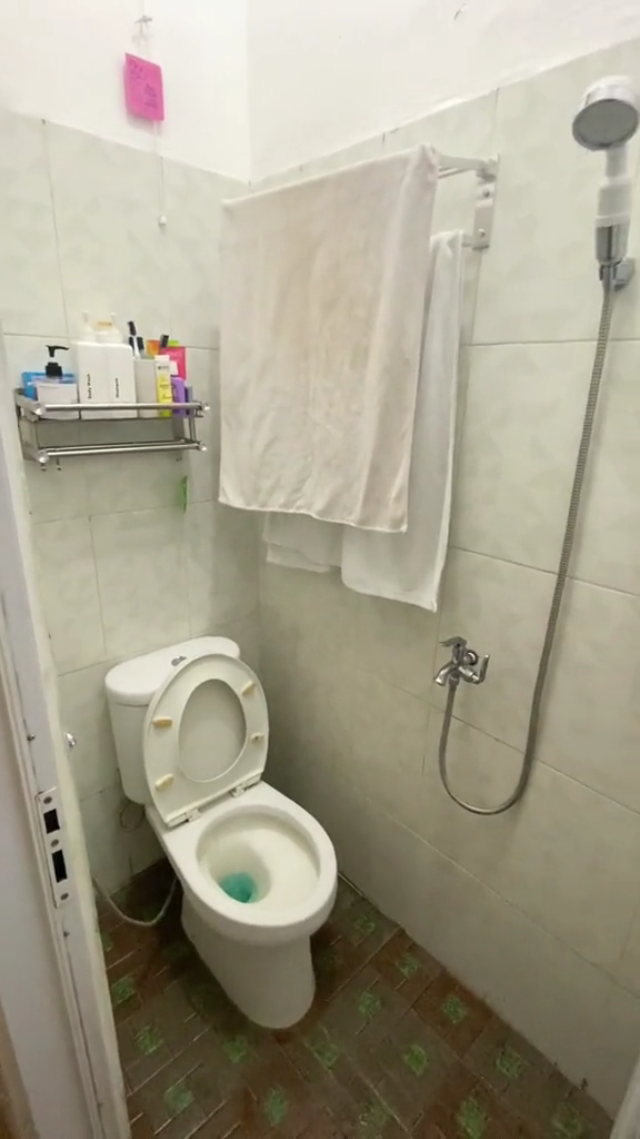 potret kontrakan sempit minimalis © TikTok