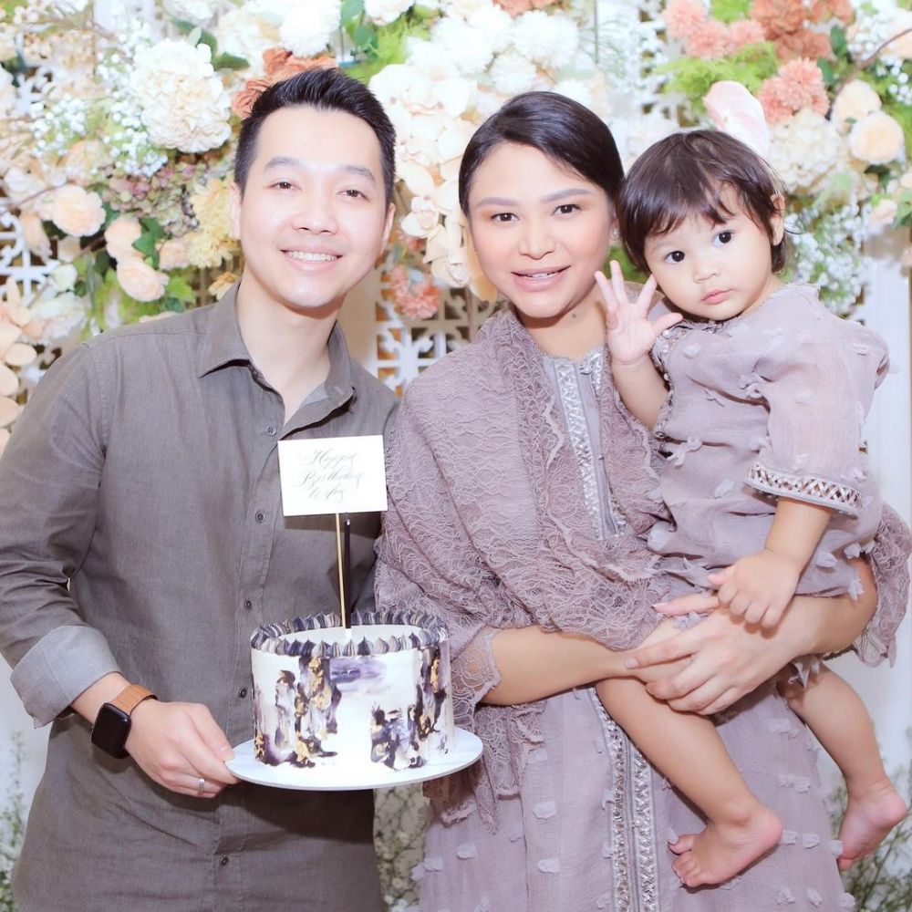 tasyakuran kehamilan kartika sary © instagram