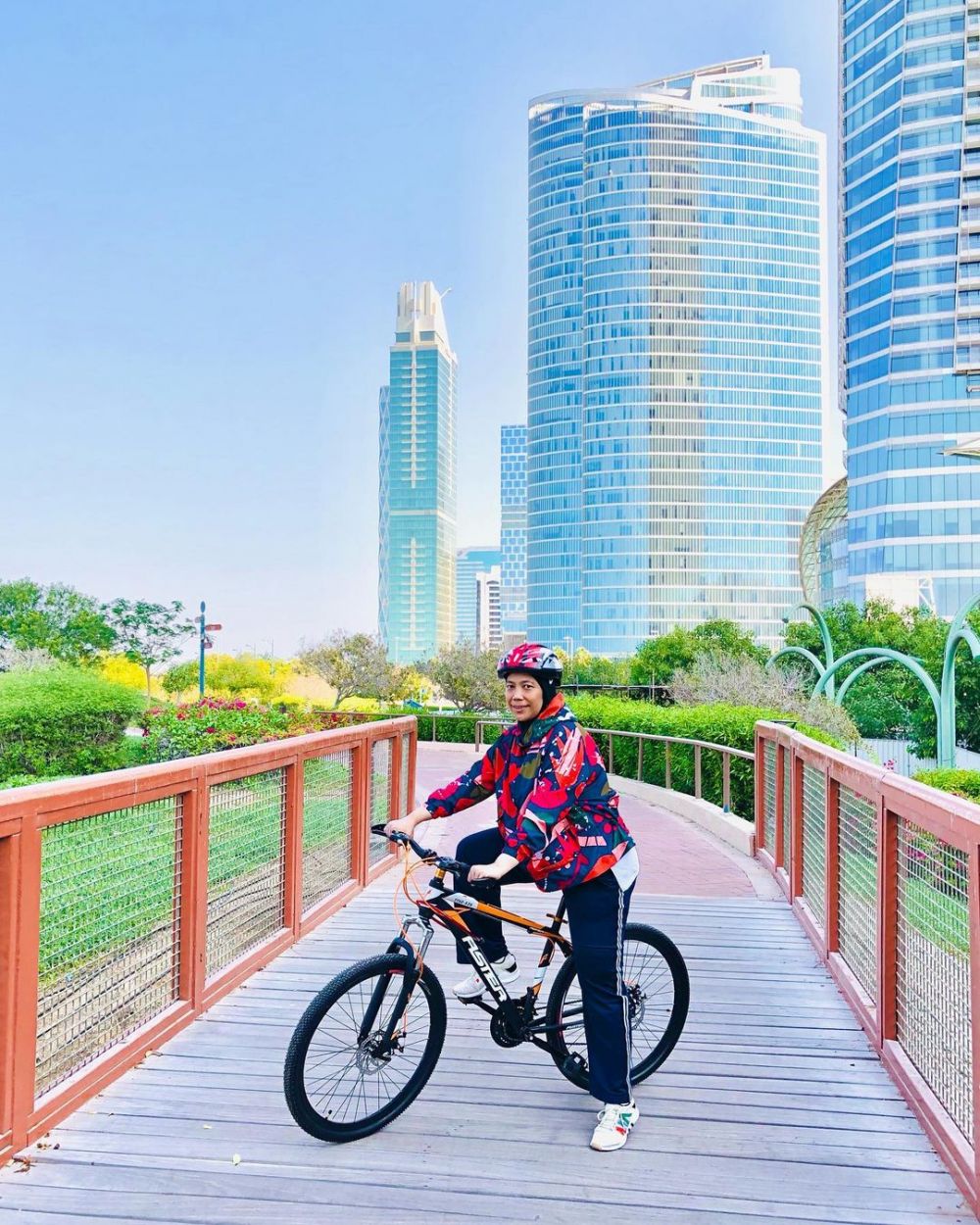 pemeran ibu jagur di sinetron lorong waktu © berbagai sumber