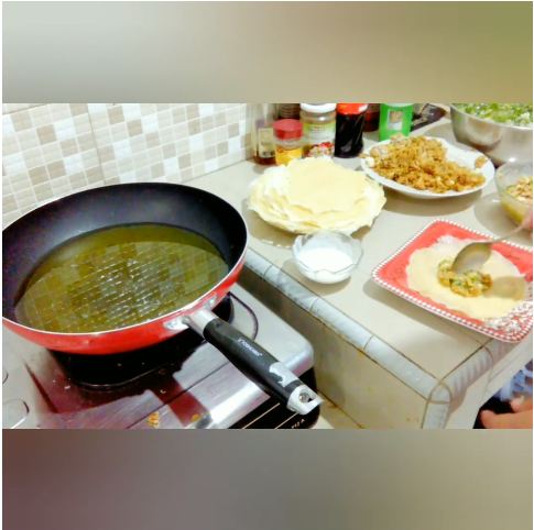 Trik bikin martabak telur mini agar tak banyak menyerap minyak, tetap padat dan lezat