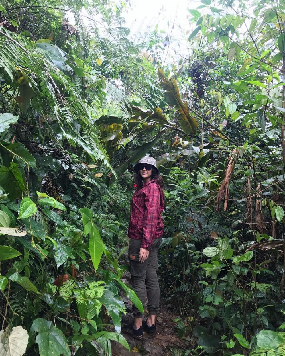 putri copet cantik preman pensiun © berbagai sumber