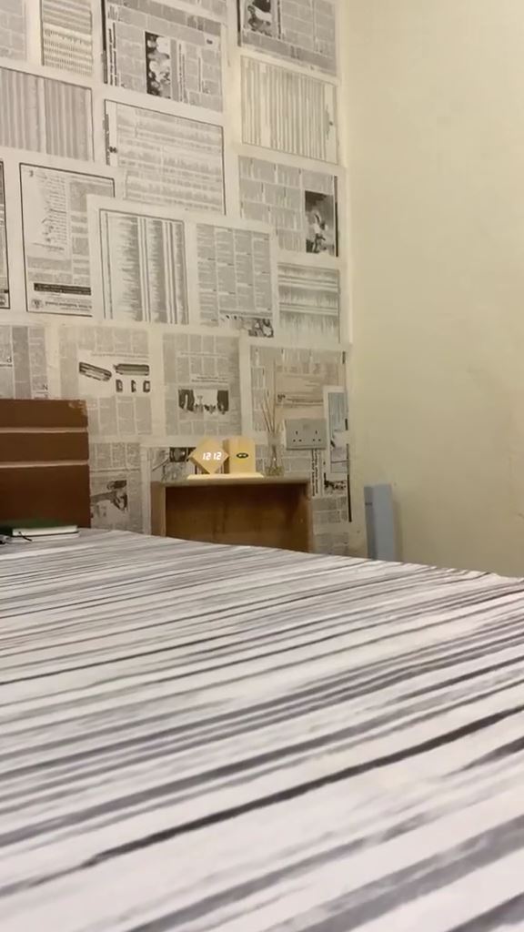 cara kreatif atasi dinding retak © TikTok cara kreatif atasi dinding retak © TikTok