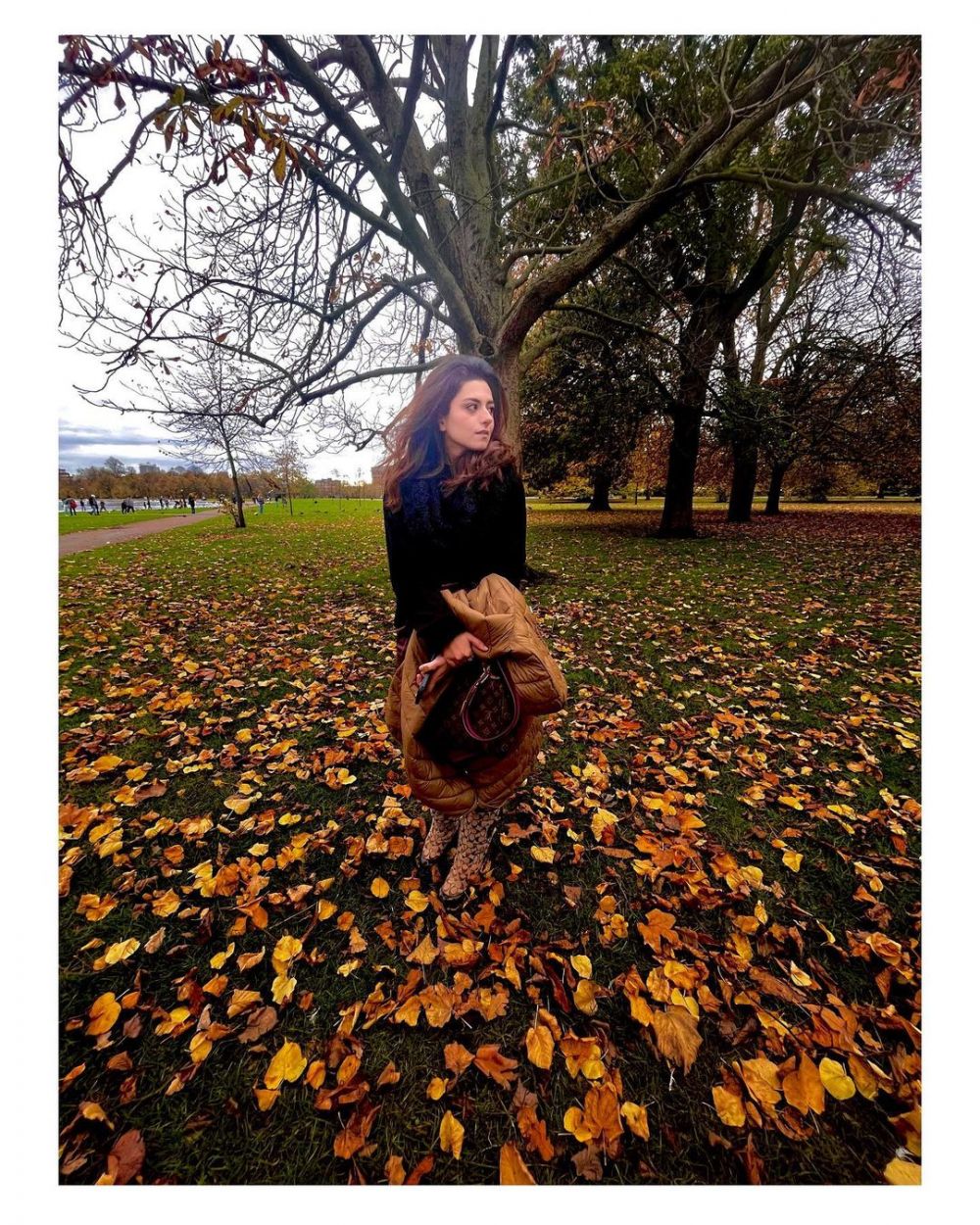 pesona supriya tunangan dutta © berbagai sumber