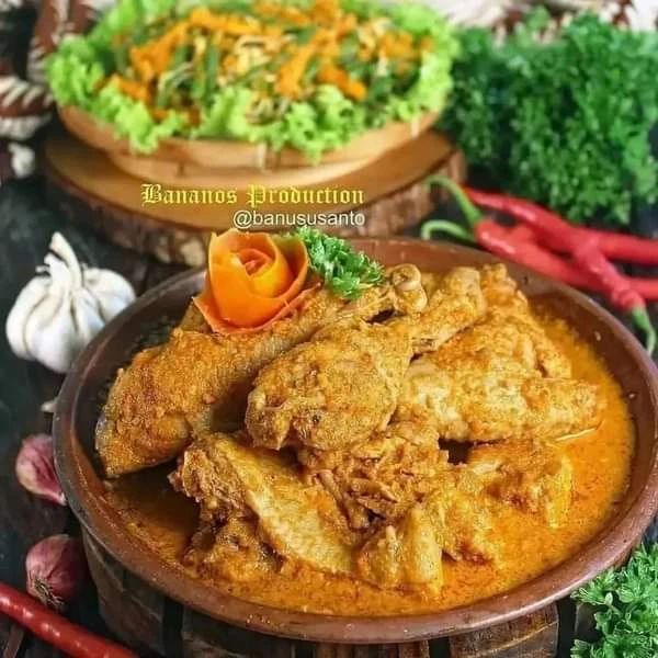 11 Resep olahan ayam kampung kuah santan, gurih, lezat, dan menggugah selera