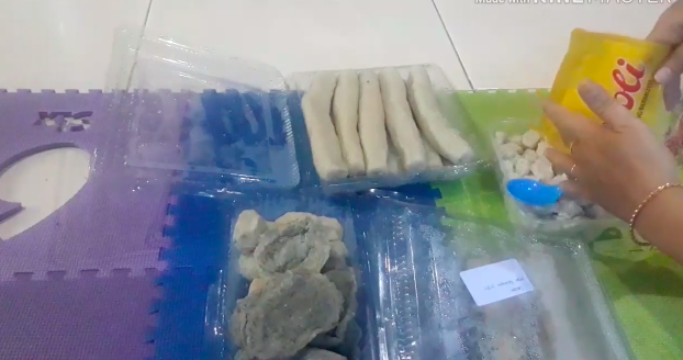 Pakai satu bahan dapur, ini cara menyimpan pempek agar awet dan tidak bau selama beberapa hari