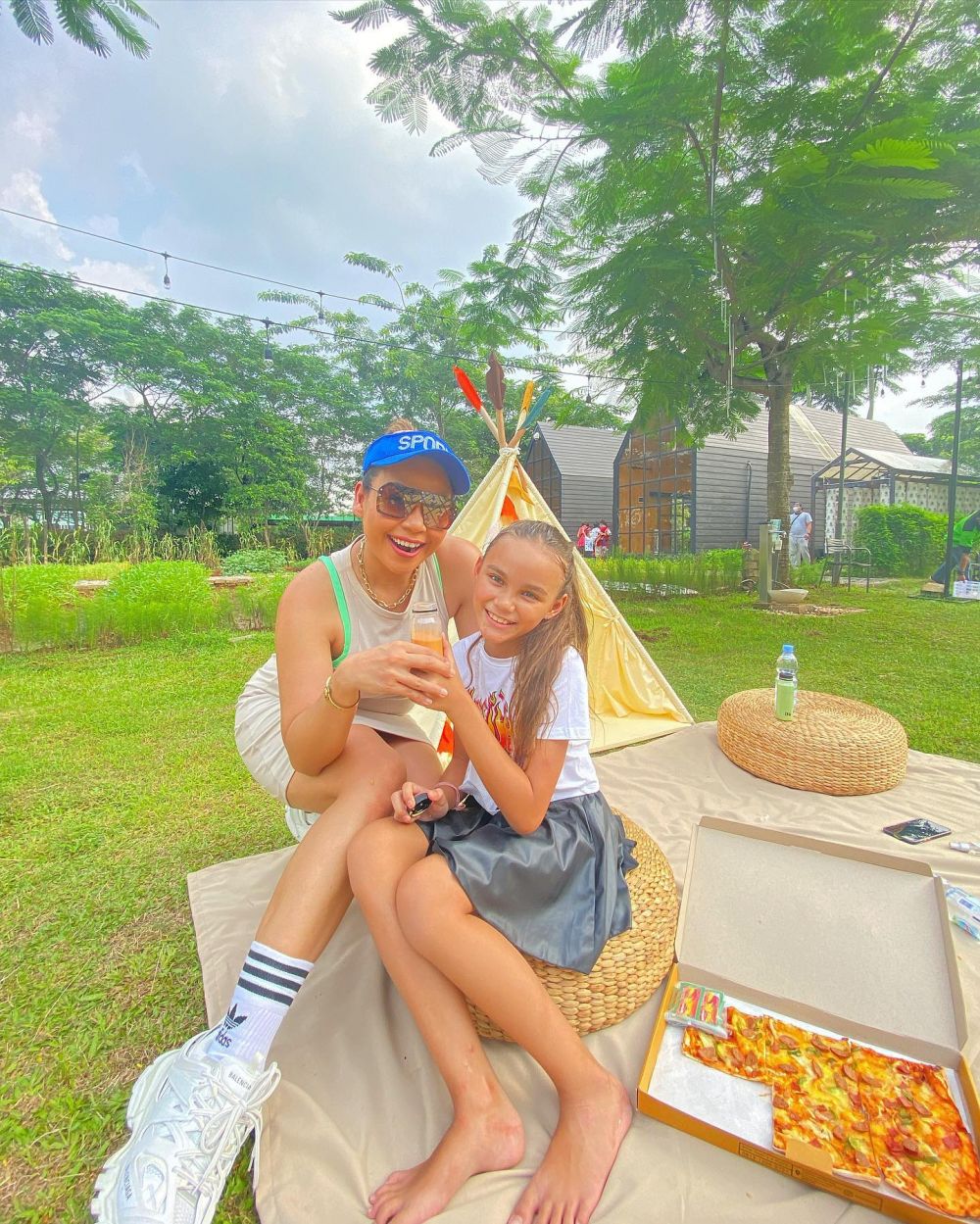 seleb bareng putrinya yang beranjak ABG © 2023 brilio.net