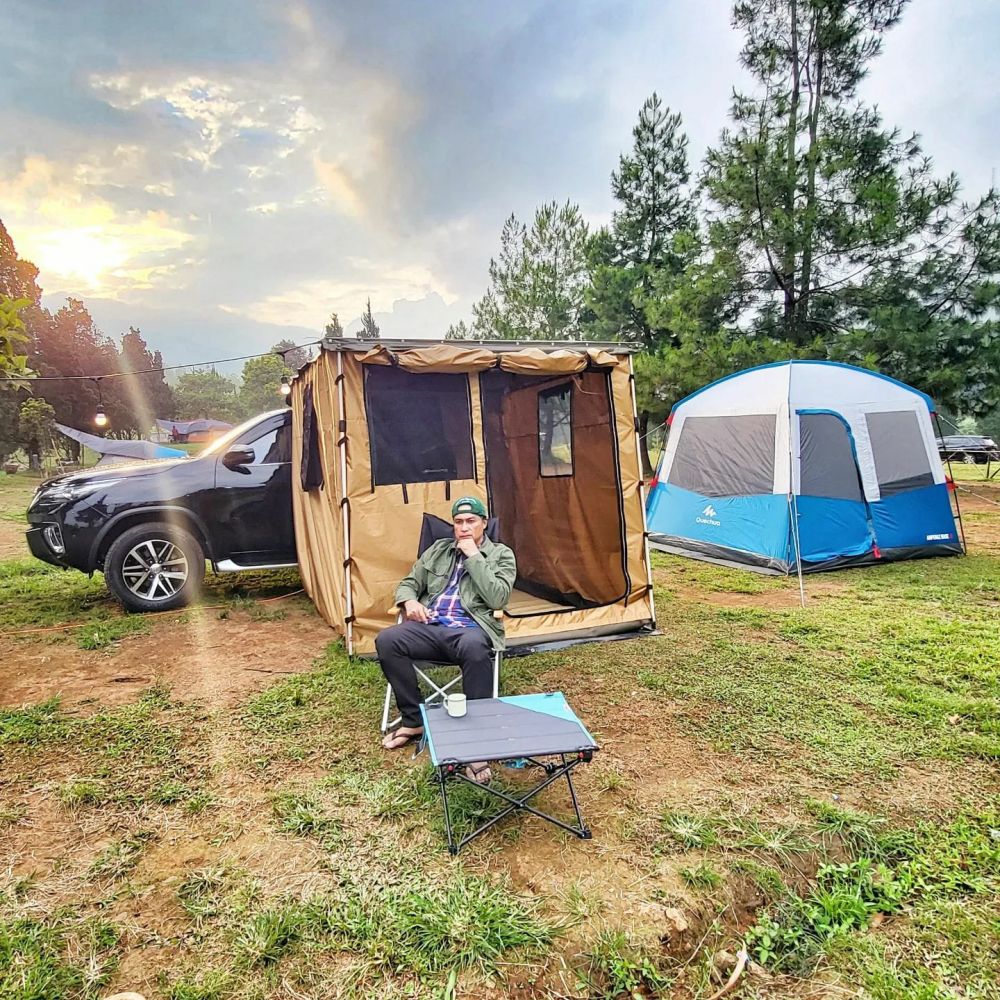 Ustaz Addin di Lorong Waktu ini gayanya masih bak ABG Instagram Ustaz Addin di Lorong Waktu ini gayanya masih bak ABG Instagram