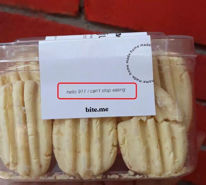 tulisan nyeleneh di toples © berbagai sumber