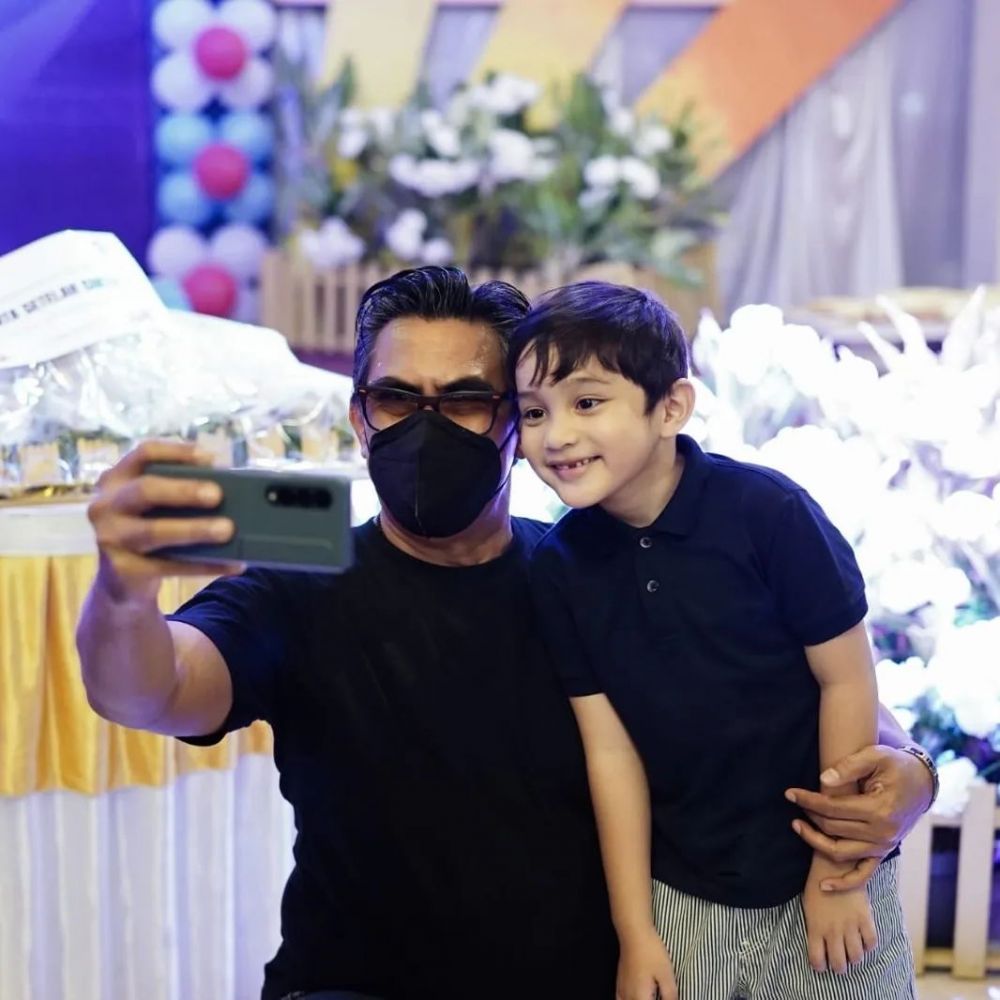 potret cowok bintang iklan jadul © berbagai sumber potret cowok bintang iklan jadul © berbagai sumber