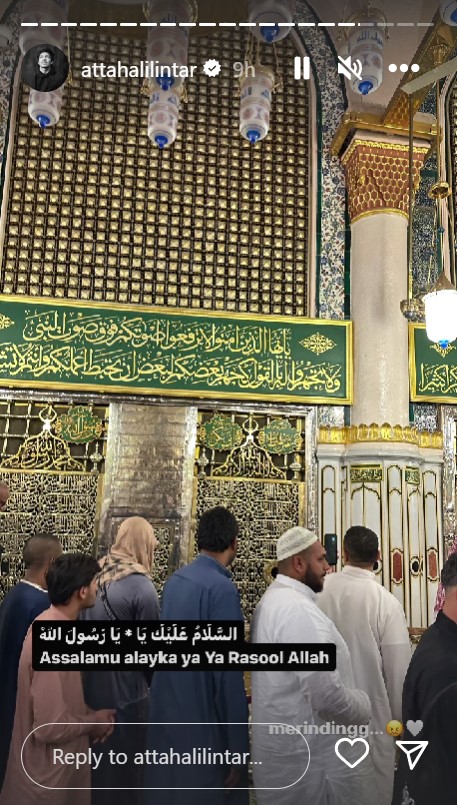 Atta Halilintar umrah Aurel pakai nikab © berbagai sumber