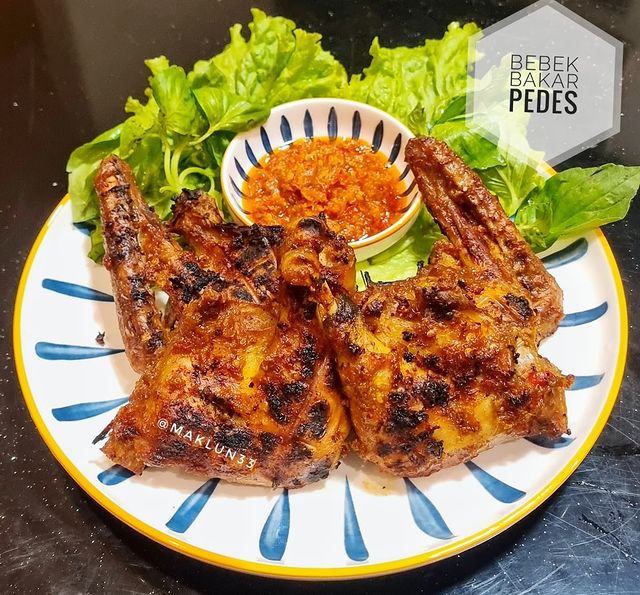 13 Resep olahan bebek bakar lezat, gurih, dan menggugah selera
