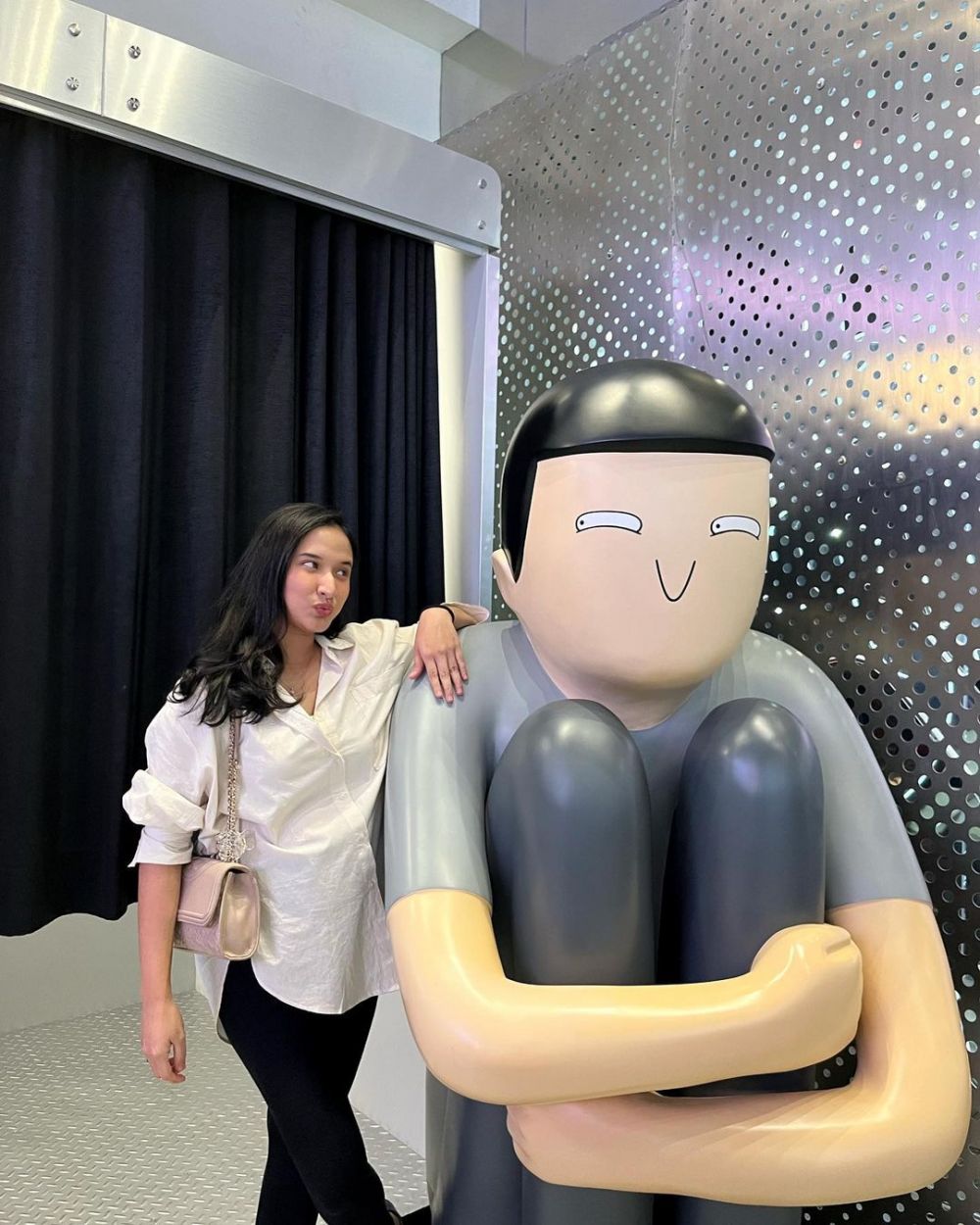 Aulia Yasmin Preman Pensiun pamer baby bump © berbagai sumber