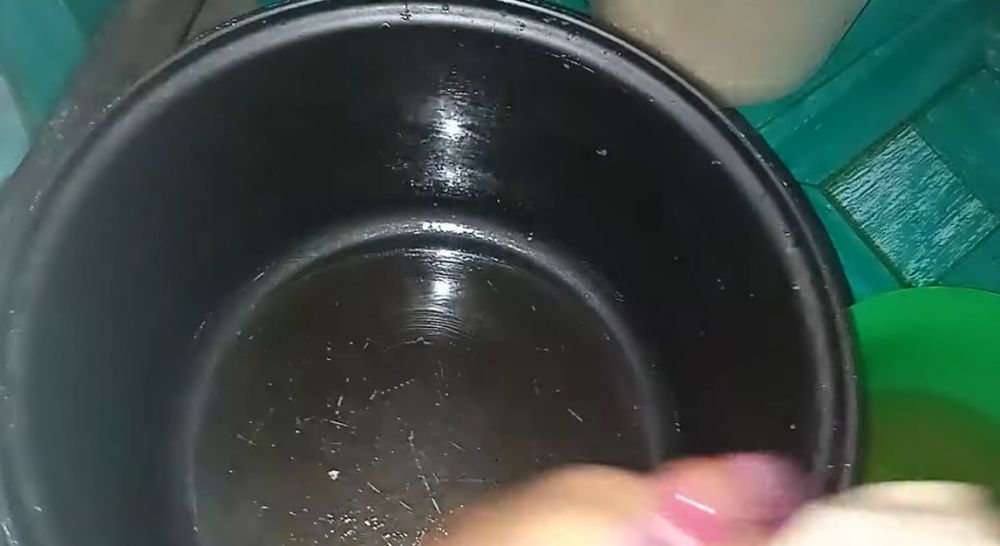 Trik menanak nasi agar tak menimbulkan kerak di rice cooker, nggak basi meski disimpan sampai 3 hari
