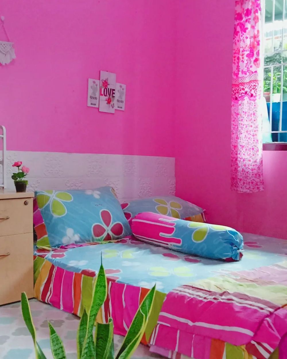 rumah segaris minimalis © Instagram