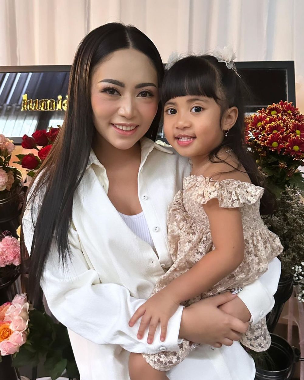  komentar gitasav di unggahan rachel vennya jadi sorotan © berbagai sumber