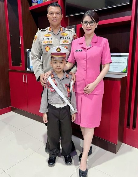 Uut Permatasari punya anak dua © Instagram Uut Permatasari punya anak dua © Instagram