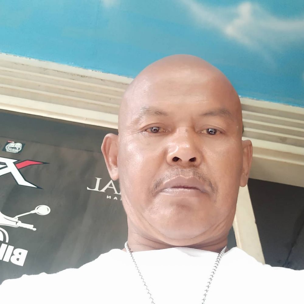 perjalanan karier Pipit Preman Pensiun berbagai sumber