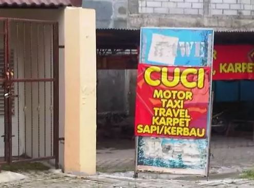 tulisan di spanduk ini cuci kendaraan Berbagai sumber tulisan di spanduk ini cuci kendaraan Berbagai sumber