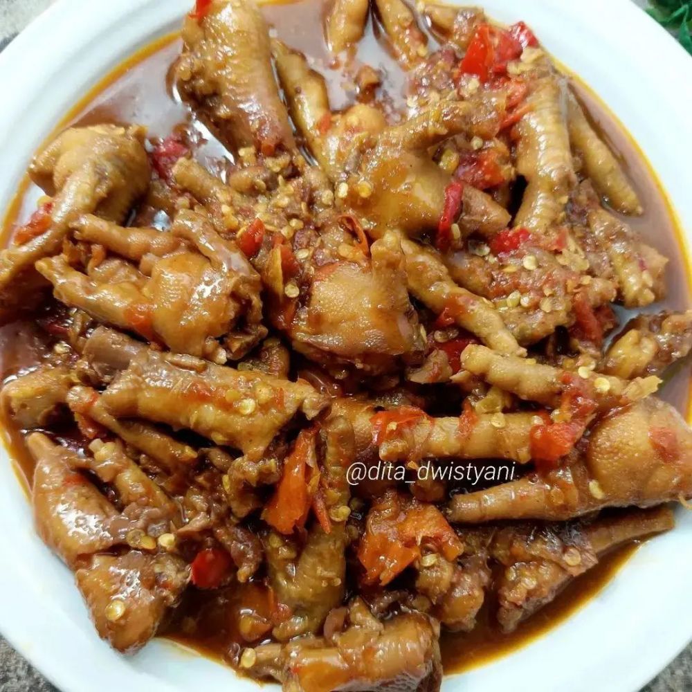 11 Resep olahan ceker ayam berkuah pedas, segar, dan bumbunya meresap sempurna