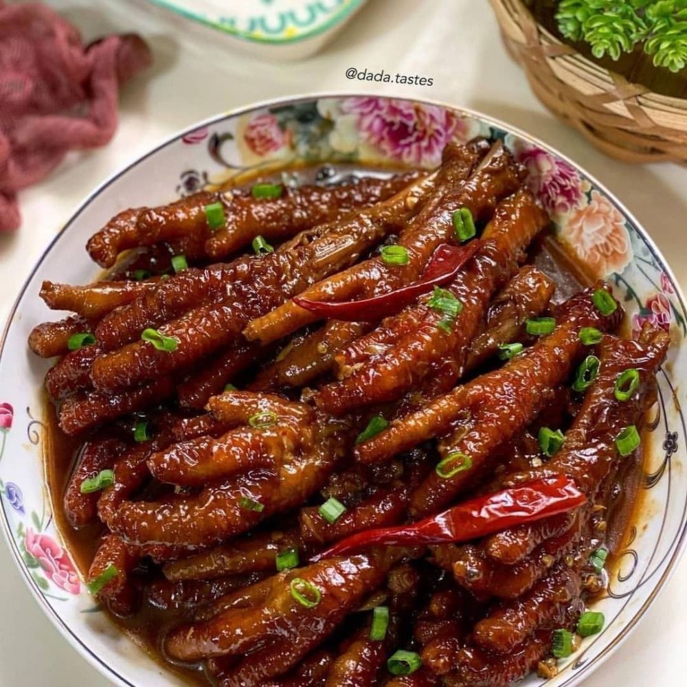 11 Resep olahan ceker ayam berkuah pedas, segar, dan bumbunya meresap sempurna