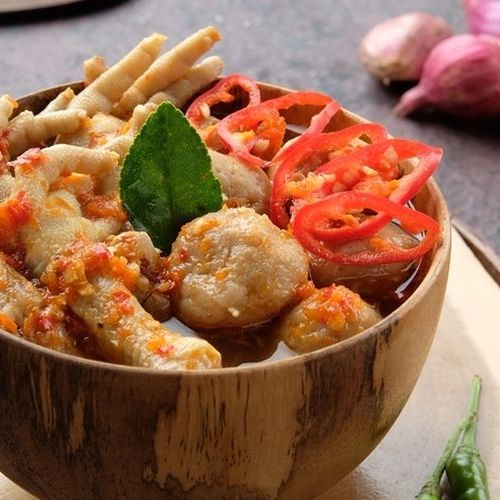 11 Resep olahan ceker ayam berkuah pedas, segar, dan bumbunya meresap sempurna