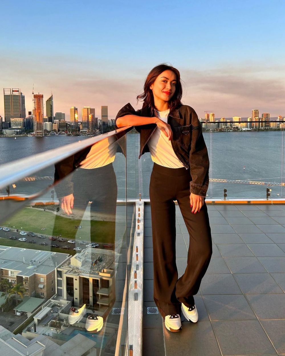 model iklan minuman jus ternyata istri konglomerat berbagai sumber model iklan minuman jus ternyata istri konglomerat berbagai sumber