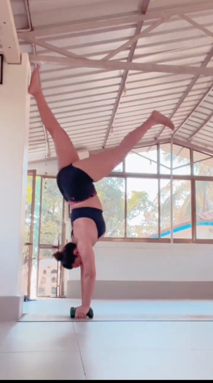 Kalavathi 'Nakusha' ternyata seorang pelatih Yoga © 2023 brilio.net