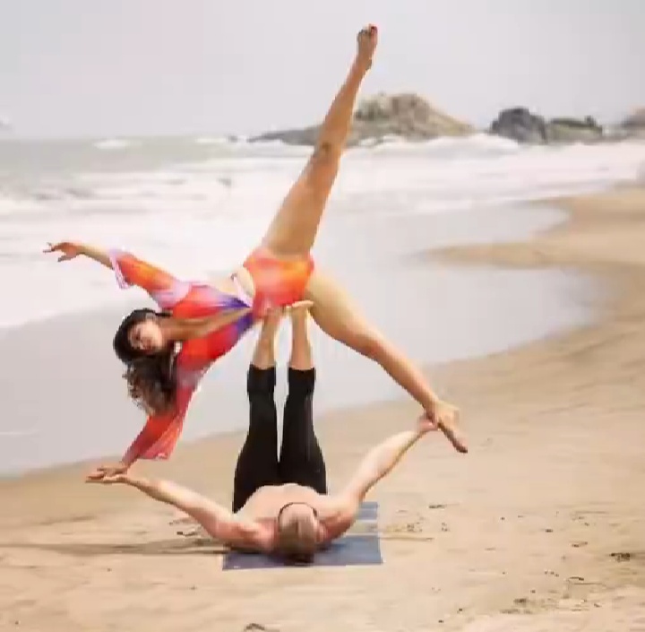 Kalavathi 'Nakusha' ternyata seorang pelatih Yoga © 2023 brilio.net