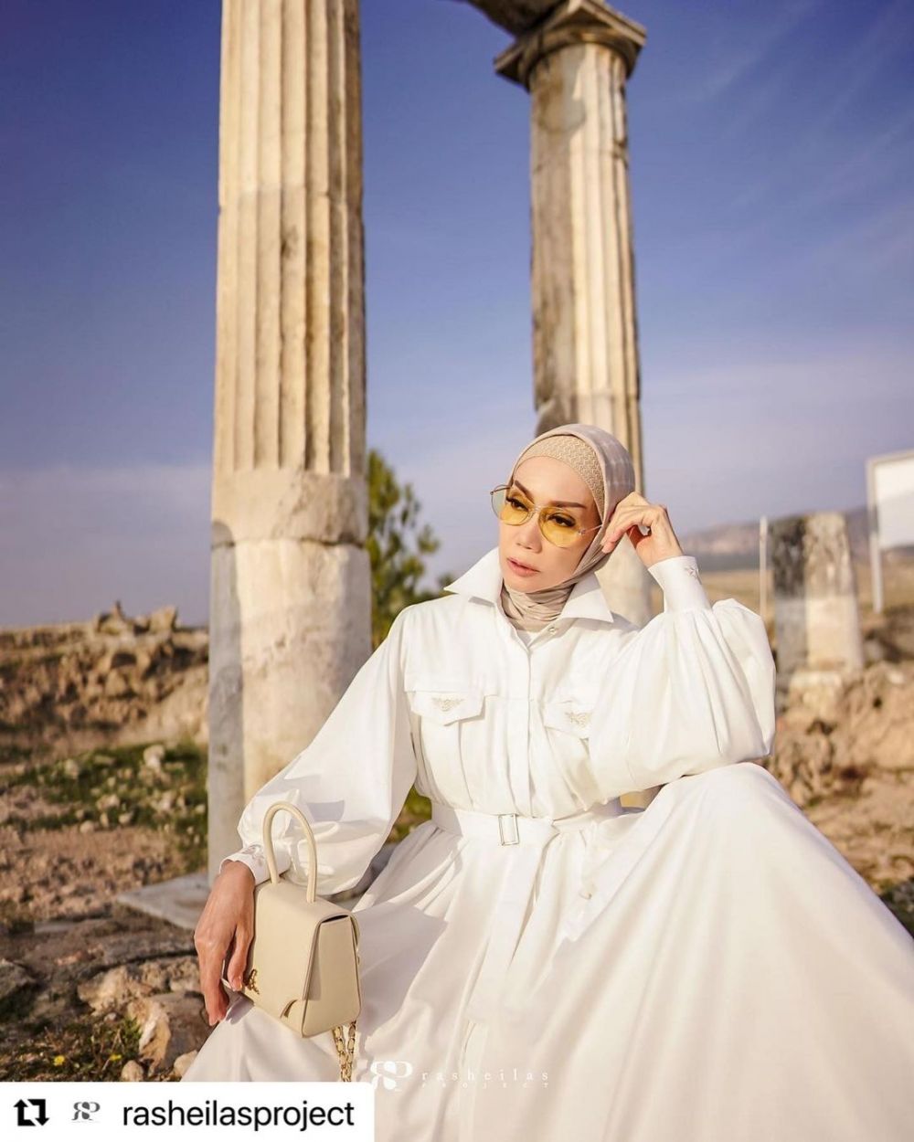 potret cewek model iklan motor jadi sosialita © instagram