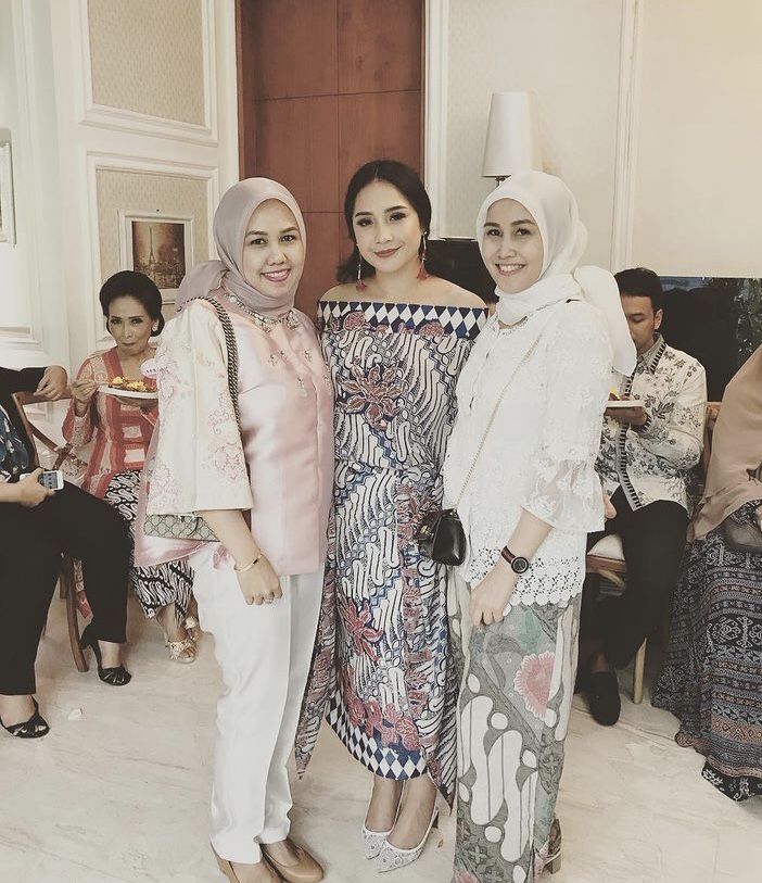 kebersamaan Nagita Slavina dan Mimi Bayuh © 2023 brilio.net