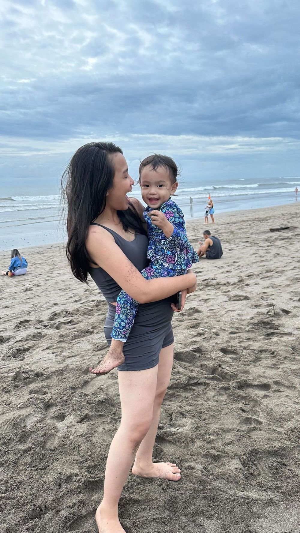 istri Ujang di Preman Pensiun © Instagram