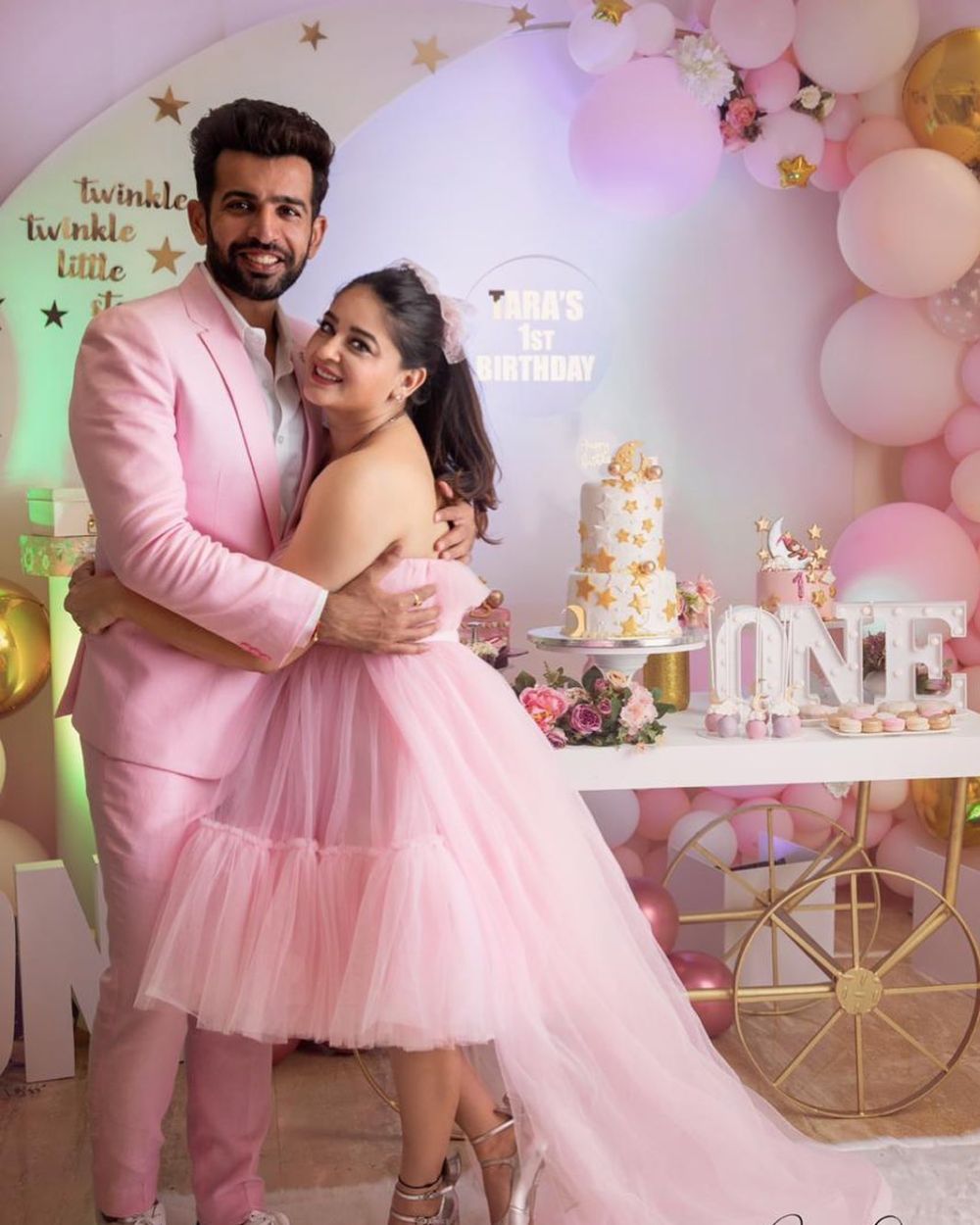 kemesraan Nakusha dengan pasangan asli © 2023 brilio.net kemesraan Nakusha dengan pasangan asli © 2023 brilio.net