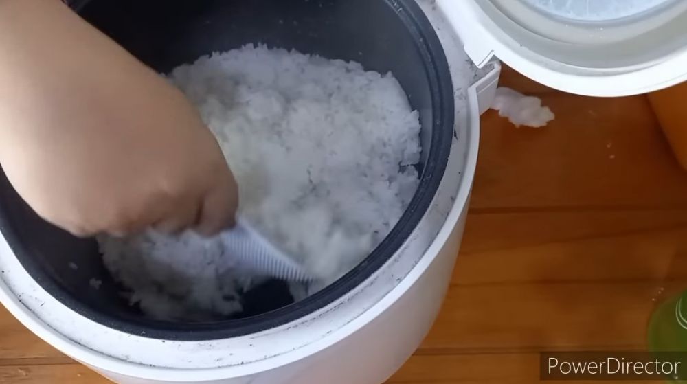 Trik menjaga nasi tetap pulen dan tak kering meski disimpan di rice cooker hingga 2 hari