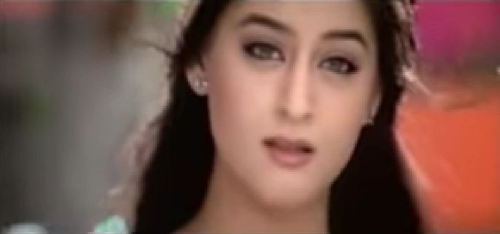 Mahhi Vij 'Nakusha' pernah jadi model video klip lawas, ini 11 potret remajanya yang jadi primadona
