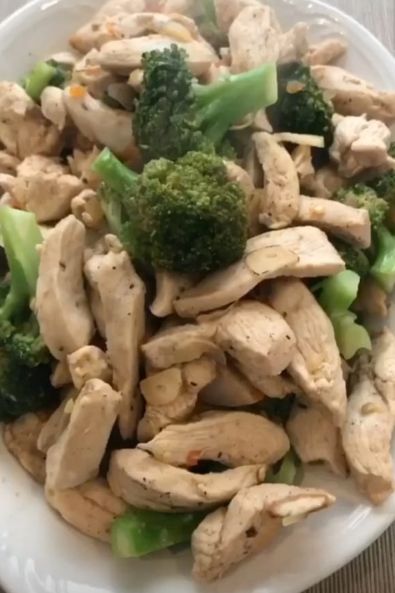 Jago masak, ini 10 inspirasi masakan sehat buat diet ala Gadis Sadiqah kakak Alshad Ahmad