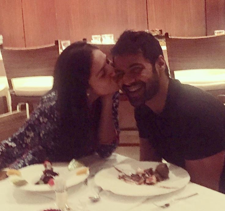 kemesraan Shabir Ahluwalia dengan pasangan asli © 2023 brilio.net kemesraan Shabir Ahluwalia dengan pasangan asli © 2023 brilio.net