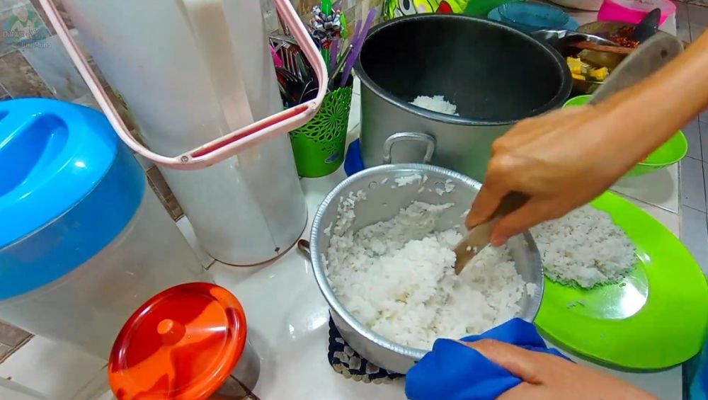 Tanpa dikukus dan diaduk, begini trik cepat menanak nasi hanya dalam 12 menit agar hemat gas