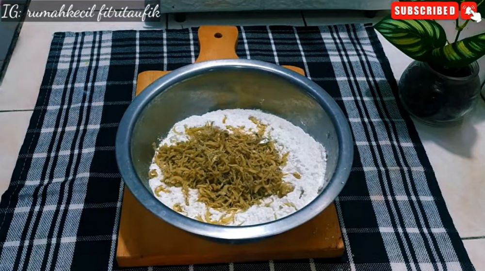 7 Cara bikin teri krispi pedas agar awet disimpan tanpa kulkas, cocok buat stok sahur dan buka puasa