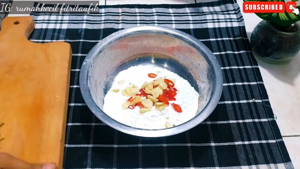 7 Cara bikin teri krispi pedas agar awet disimpan tanpa kulkas, cocok buat stok sahur dan buka puasa