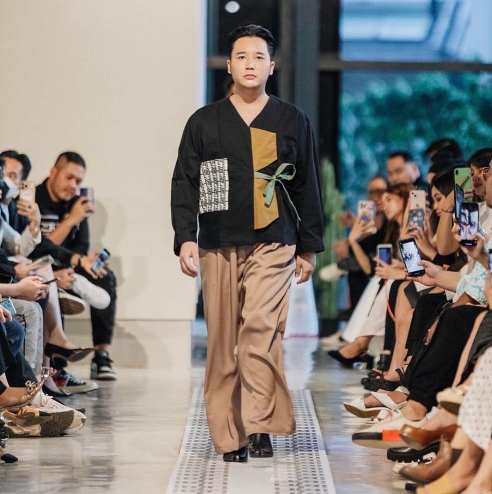 potret terbaru model iklan pasta gigi © berbagai sumber