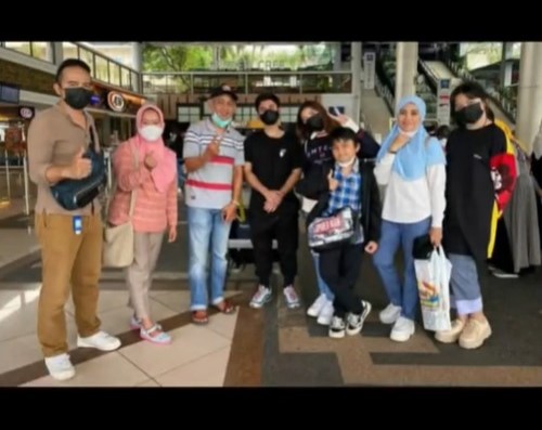 potret kebersamaan Alshad dengan keluarga Tiara Andini © berbagai sumber