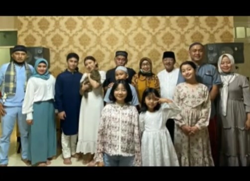 Ayah Tiara Andini hapus foto kebersamaan bareng Alshad Ahmad, ini 7 momennya yang kompak bak keluarga