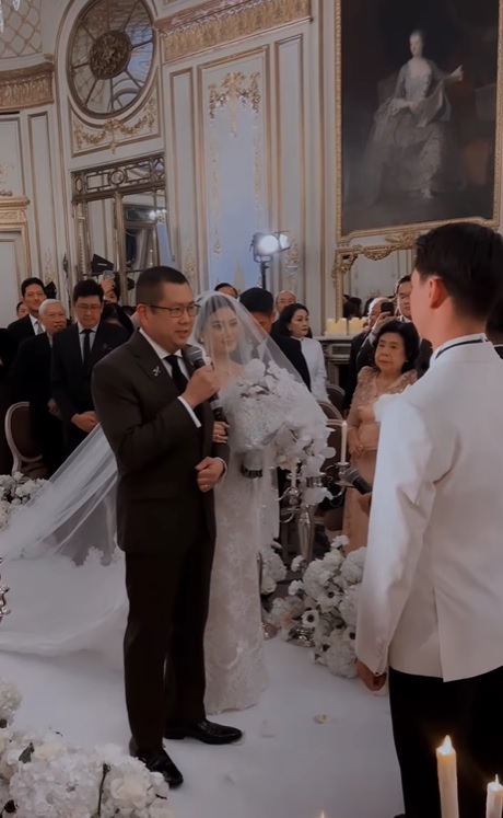 Digelar di Paris, intip 11 momen pemberkatan pernikahan Kevin Sanjaya dan Valencia Tanoesoedibjo