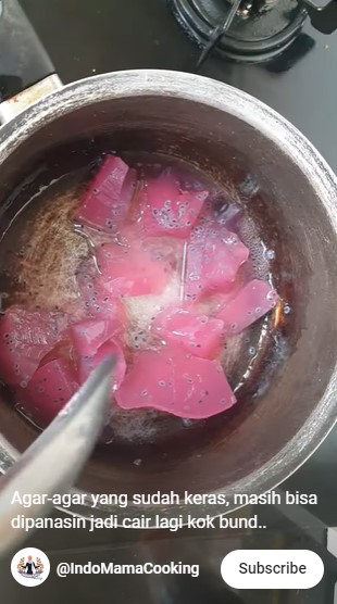 Tak banyak yang tahu, ini trik mencairkan ulang puding dan agar-agar yang sudah padat