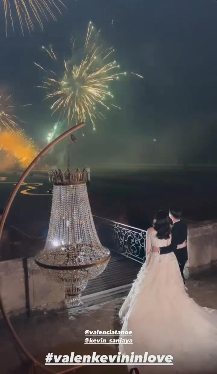 momen resepsi Kevin-Valencia berbagai sumber