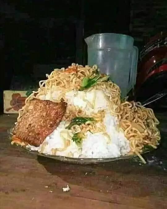 momen lucu orang berbuka puasa ini bikin kenyang sampai besok © berbagai sumber
