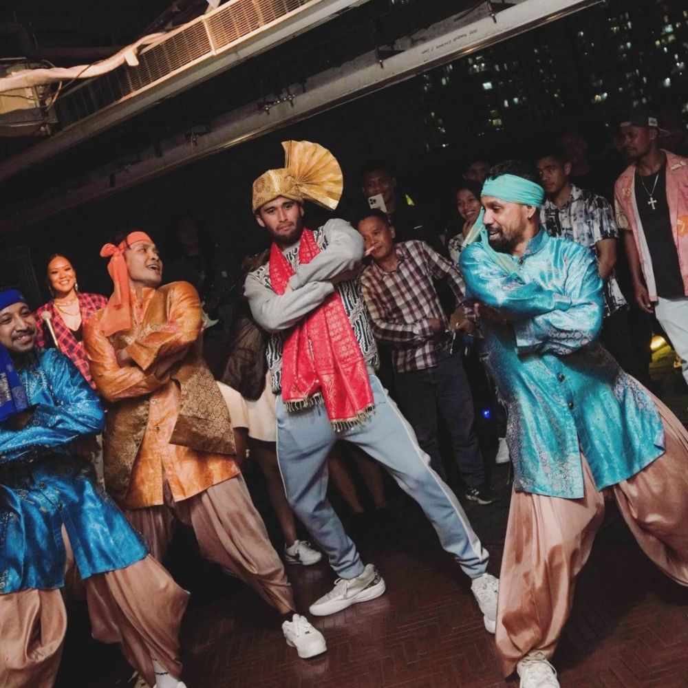 momen kedekatan wulan guritno dan calon mertua jadi sorotan ©