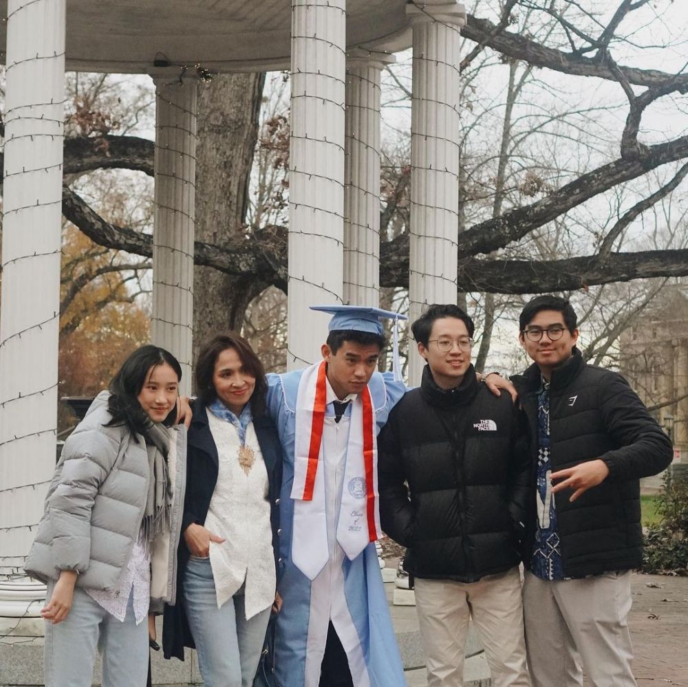 potret terbaru bintang iklan susu © berbagai sumber potret terbaru bintang iklan susu © berbagai sumber